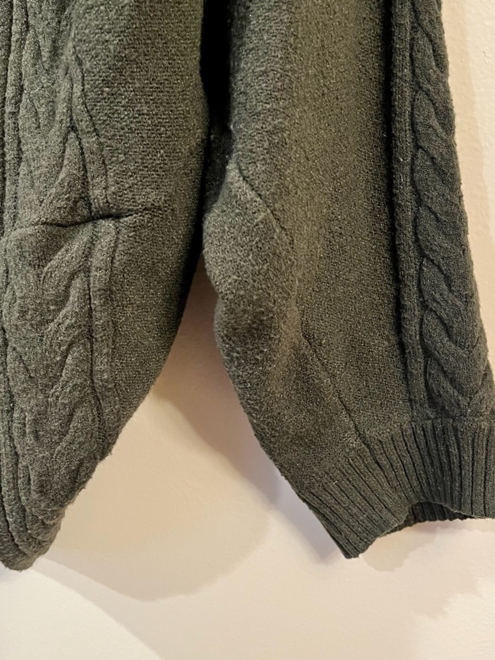 torrid Dark Green Textured Knit Open Front Dolman Sleeve Cardigan - Size 0X - Picture 2 of 12